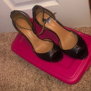 Black open toe patten leather heels